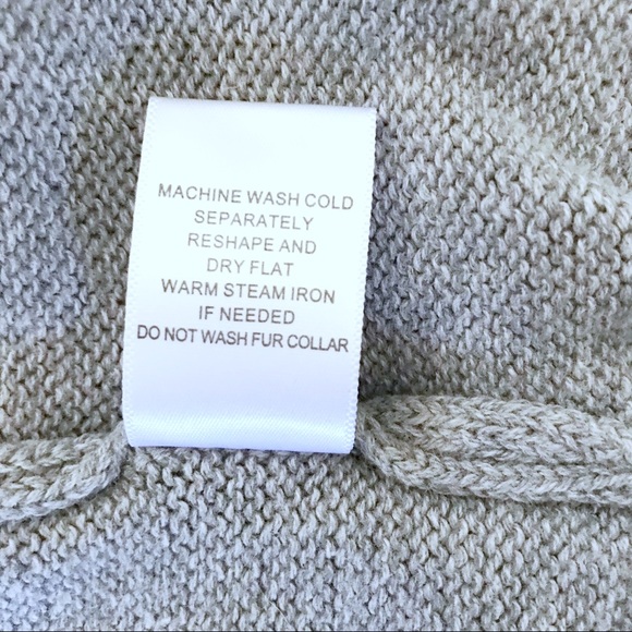 IMAN Gray Platinum Luxe Touch of Cashmere Cape/Poncho - Picture 11 of 11